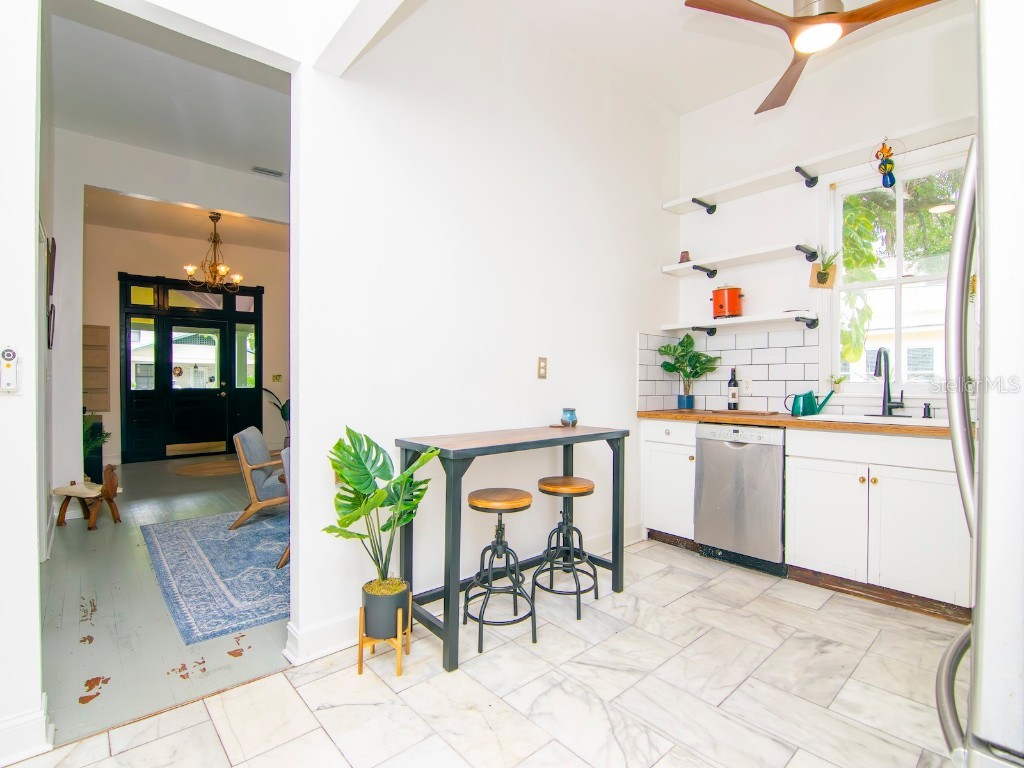 2302 N Morgan Street Tampa FL 33602 TB8449448 image23