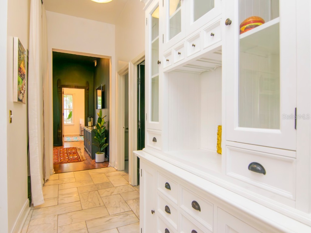 2302 N Morgan Street Tampa FL 33602 TB8449448 image26