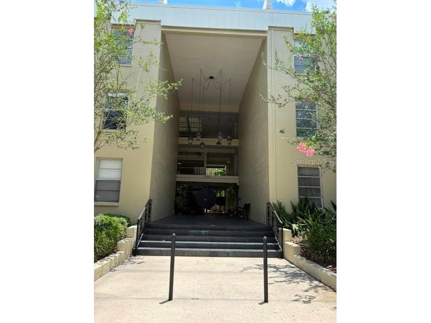 2302 S Manhattan Avenue #215 Tampa FL 33629 TB8513348 image1