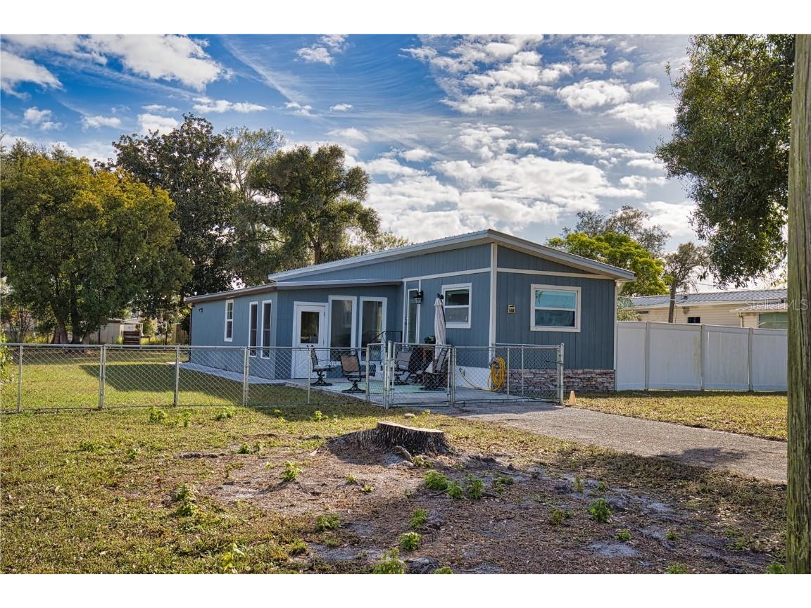 2302 SE Red Baron Drive Arcadia FL 34266 C7519143 image1