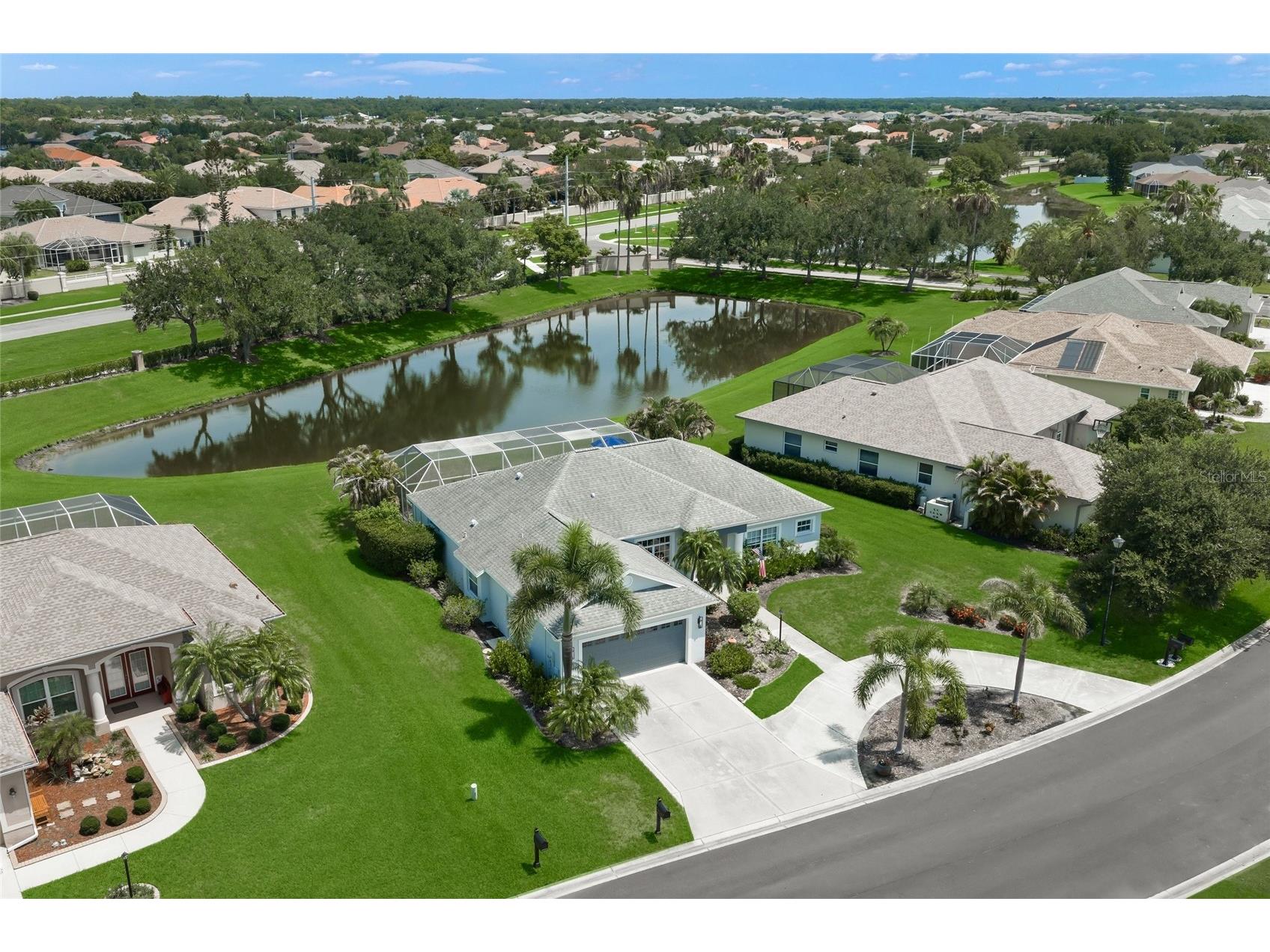 2302 Vintage Street Sarasota FL 34240 A4698011 image1