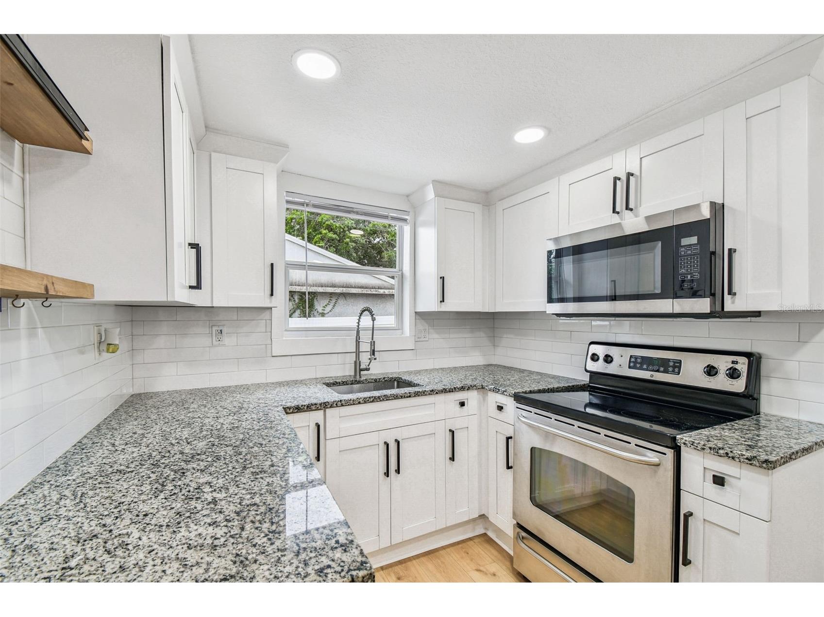 2302 W Idlewild Avenue Tampa FL 33603 TB8463739 image6