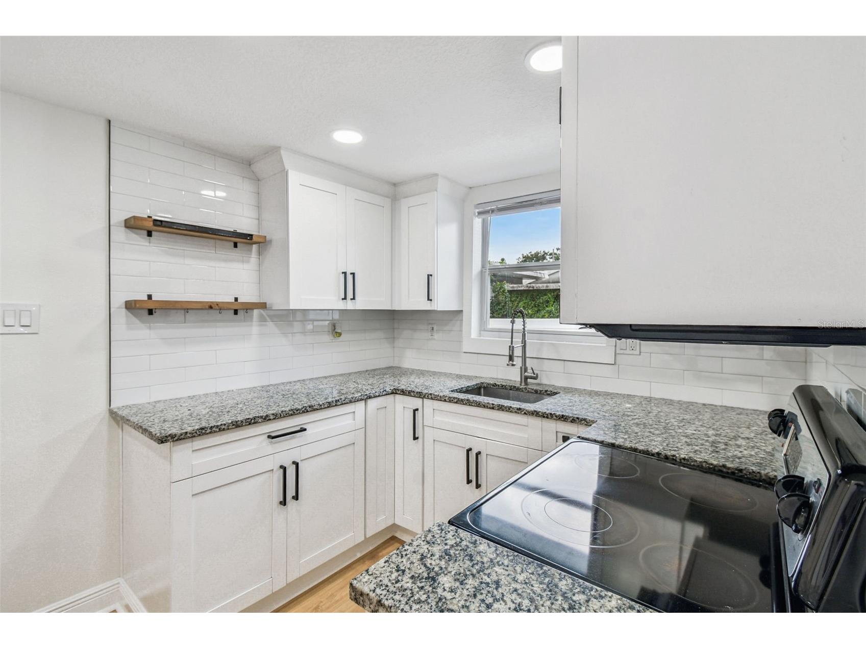 2302 W Idlewild Avenue Tampa FL 33603 TB8463739 image7