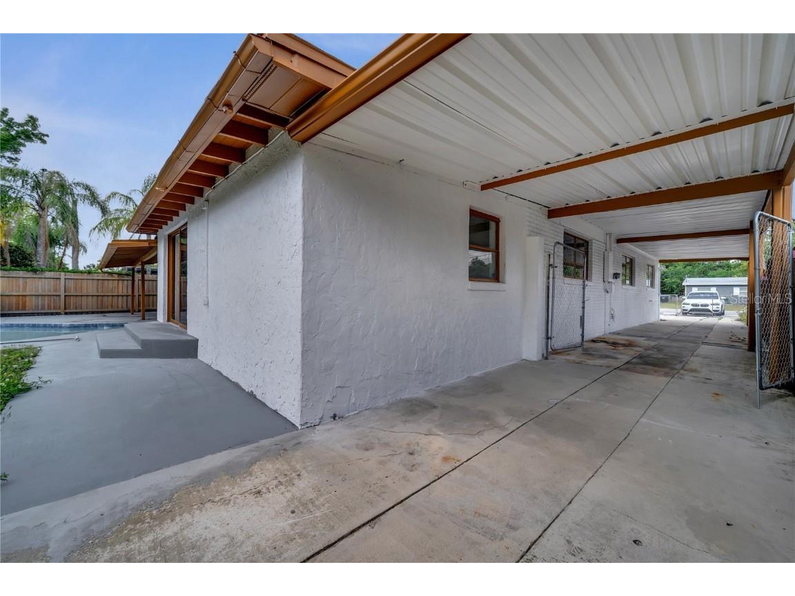 2303 Bonneville Drive Orlando FL 32826 O6305110 image16