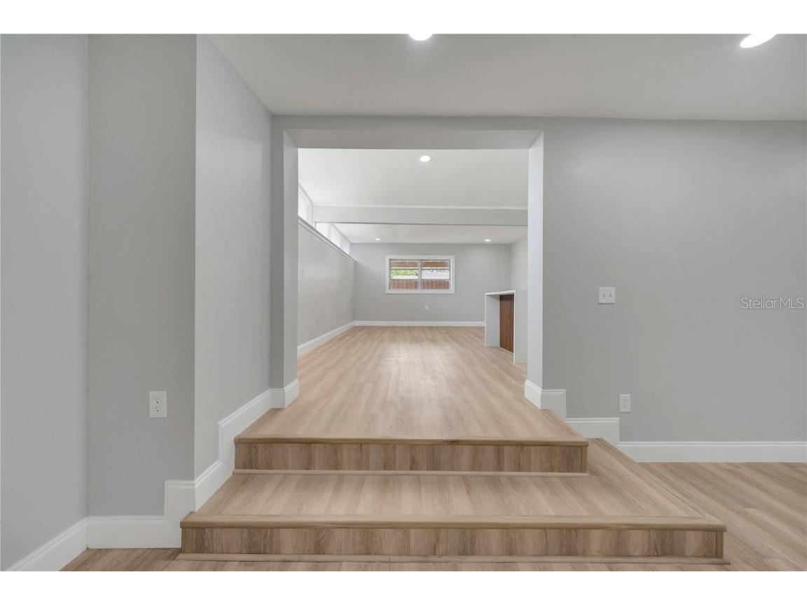 2303 Bonneville Drive Orlando FL 32826 O6305110 image18