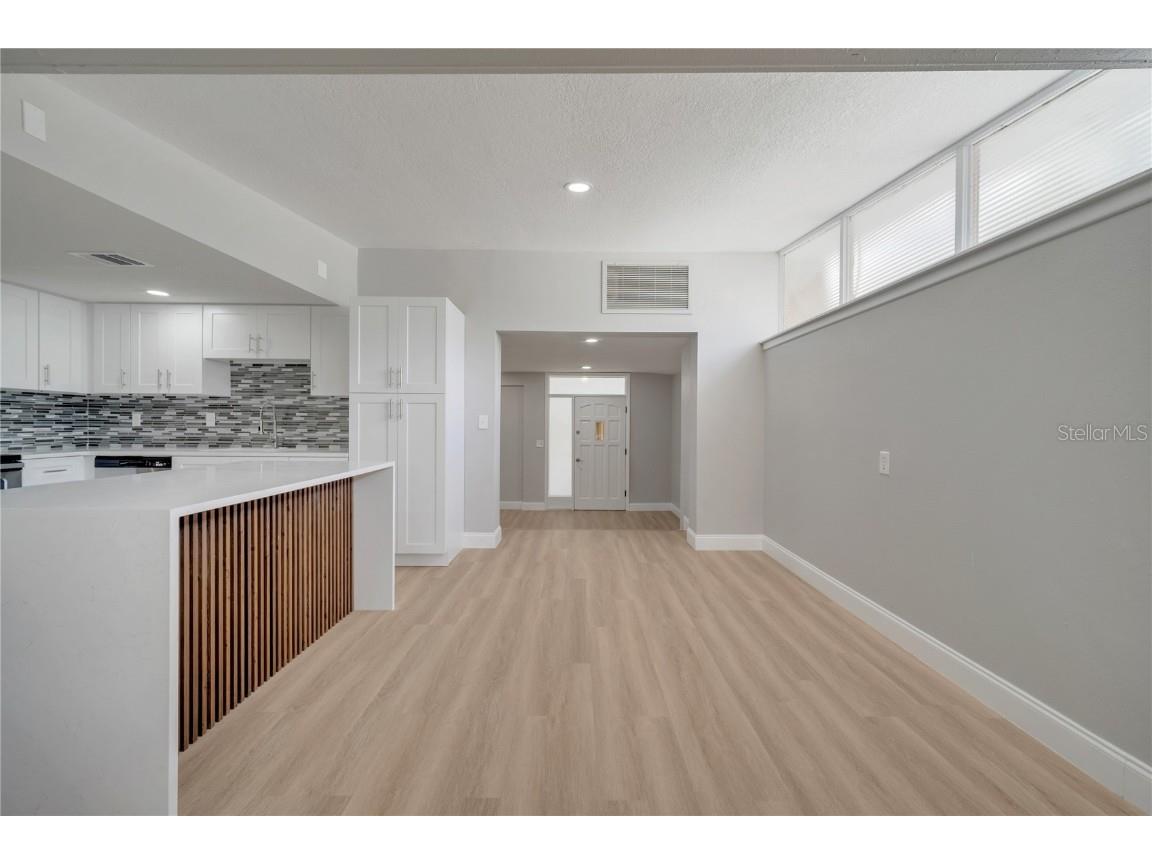 2303 Bonneville Drive Orlando FL 32826 O6305110 image25