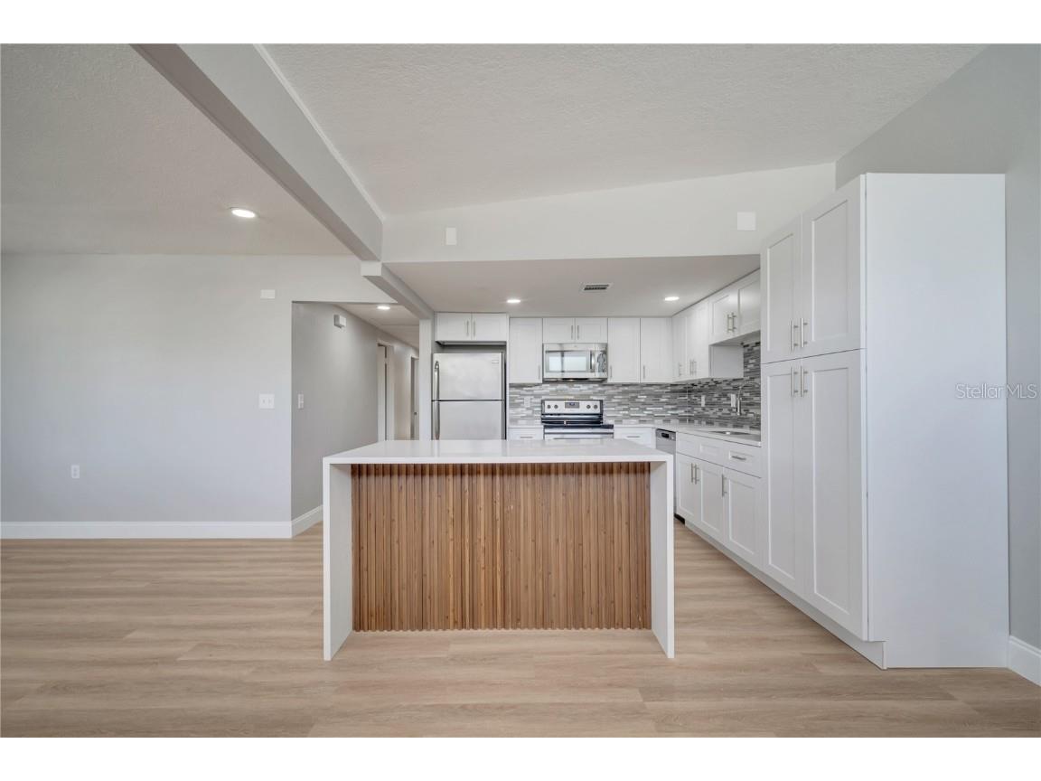 2303 Bonneville Drive Orlando FL 32826 O6305110 image27