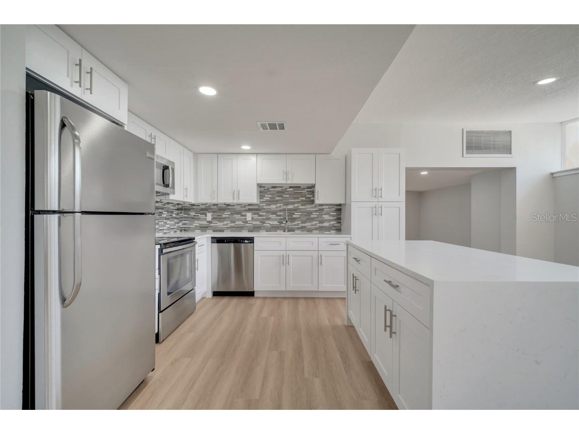 2303 Bonneville Drive Orlando FL 32826 O6305110 image29