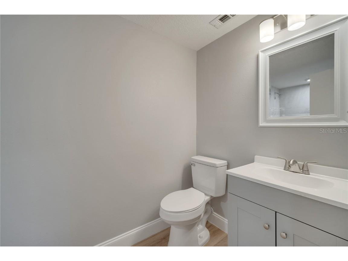 2303 Bonneville Drive Orlando FL 32826 O6305110 image48