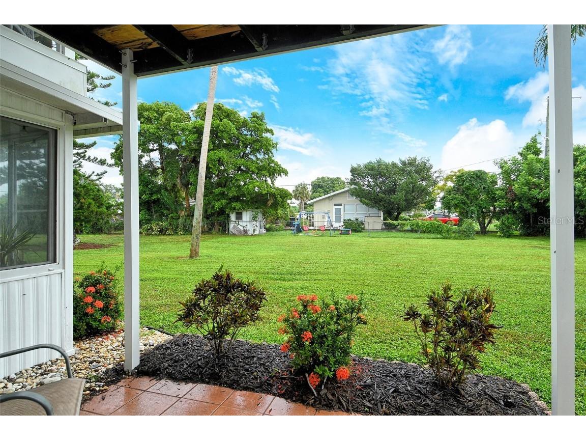 2303 Canal Drive #F7 Bradenton FL 34207 A4664511 image24