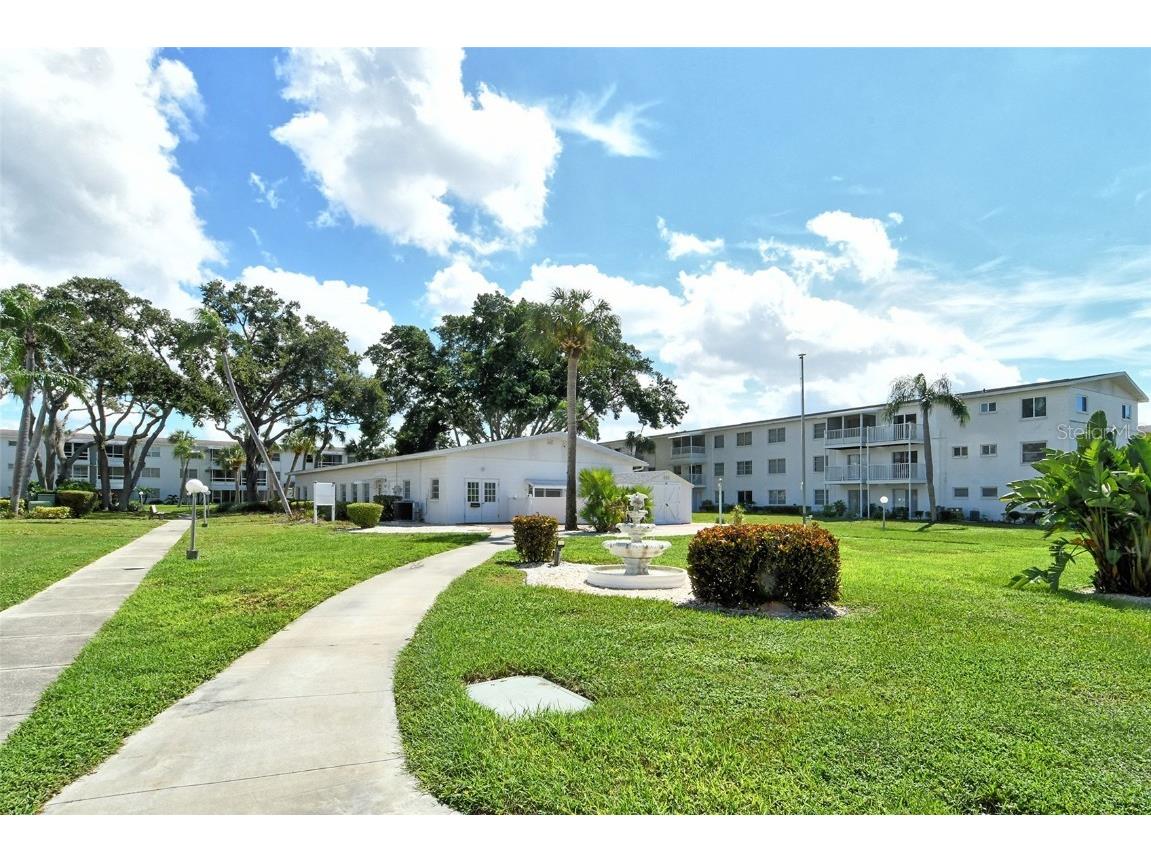 2303 Canal Drive #F7 Bradenton FL 34207 A4664511 image30