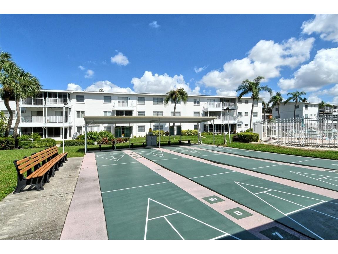 2303 Canal Drive #F7 Bradenton FL 34207 A4664511 image35