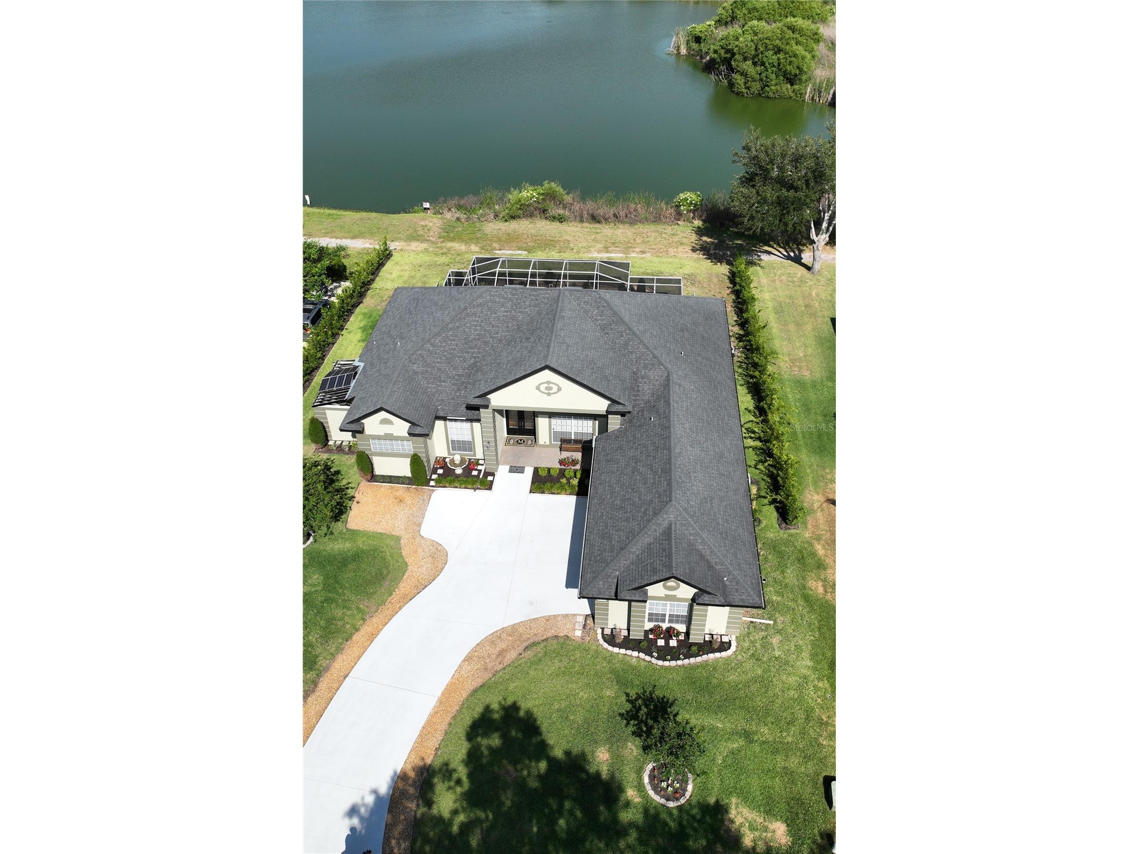 2303 Clubhouse Drive Plant City FL 33566 TB8528171 image1