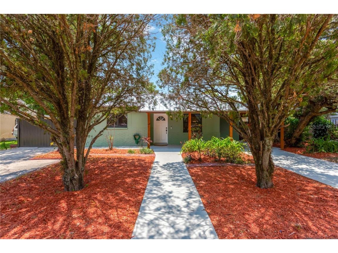 2303 E Osborne Avenue Tampa FL 33610 TB8388857 image1