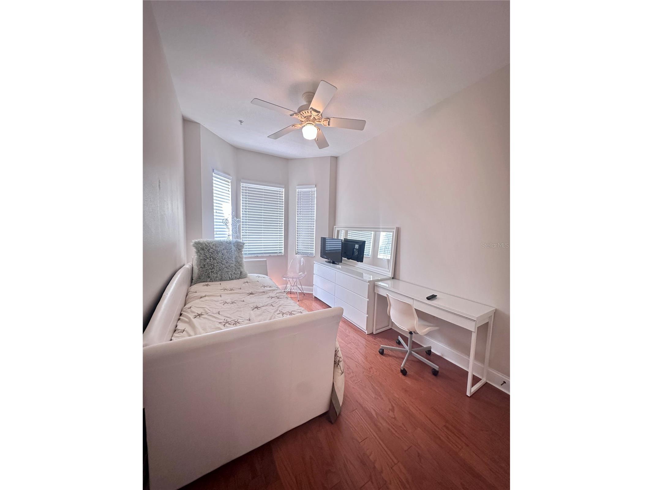 2303 Kensington Garden Lane Tampa FL 33609 TB8524682 image16