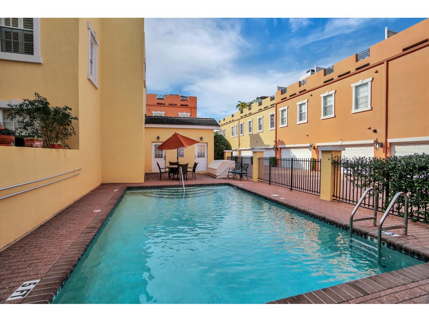 2303 Kensington Garden Lane Tampa FL 33609 TB8524682 image34