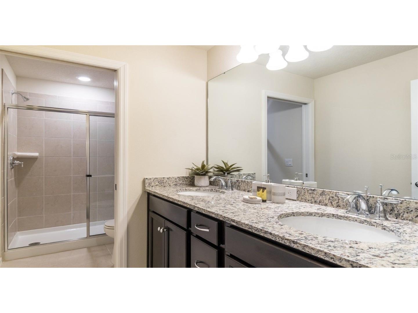 2303 Lelani Circle Davenport FL 33897 O6349477 image24