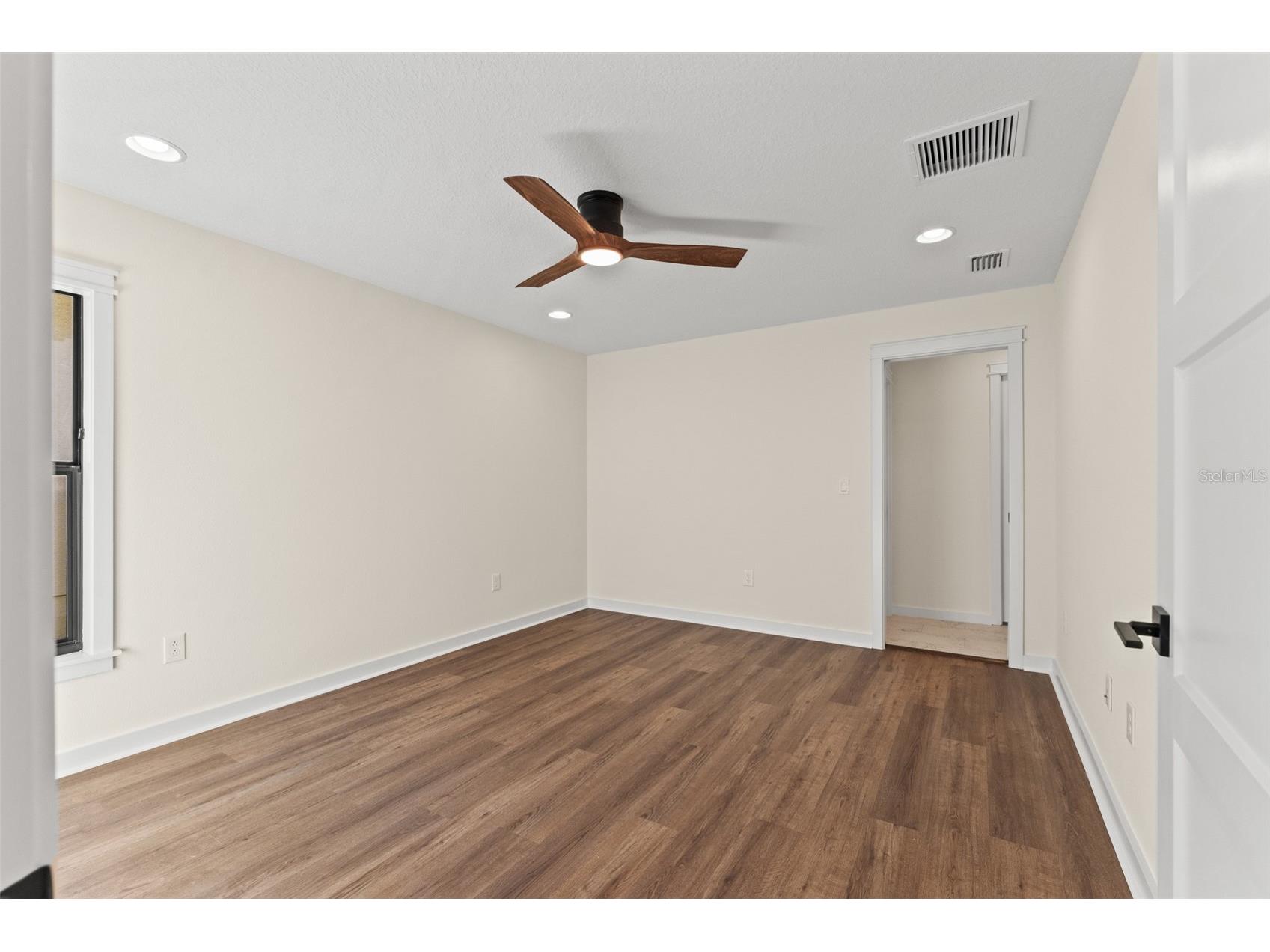 2303 N Jefferson Street Tampa FL 33602 TB8469690 image20
