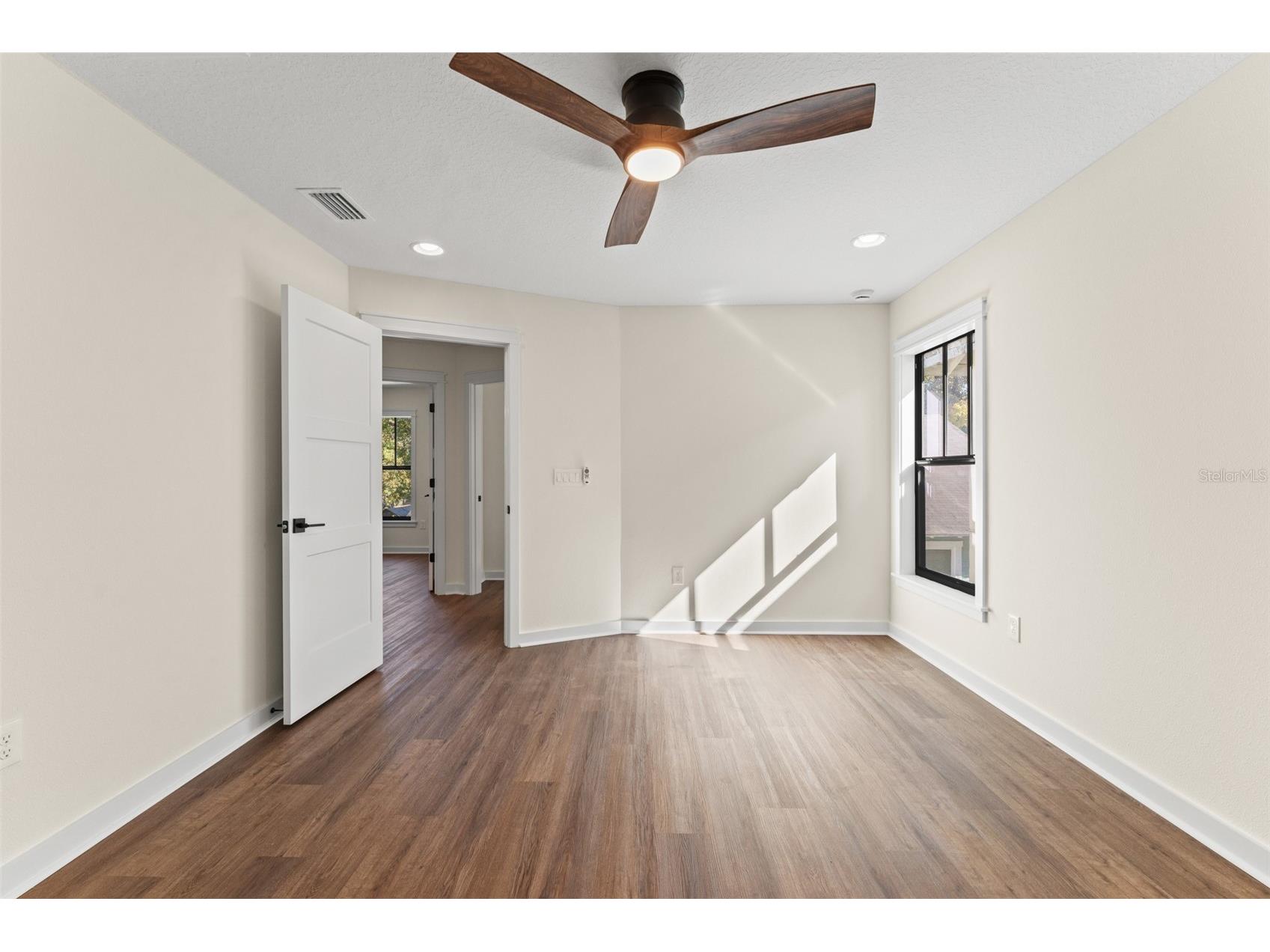 2303 N Jefferson Street Tampa FL 33602 TB8469690 image21