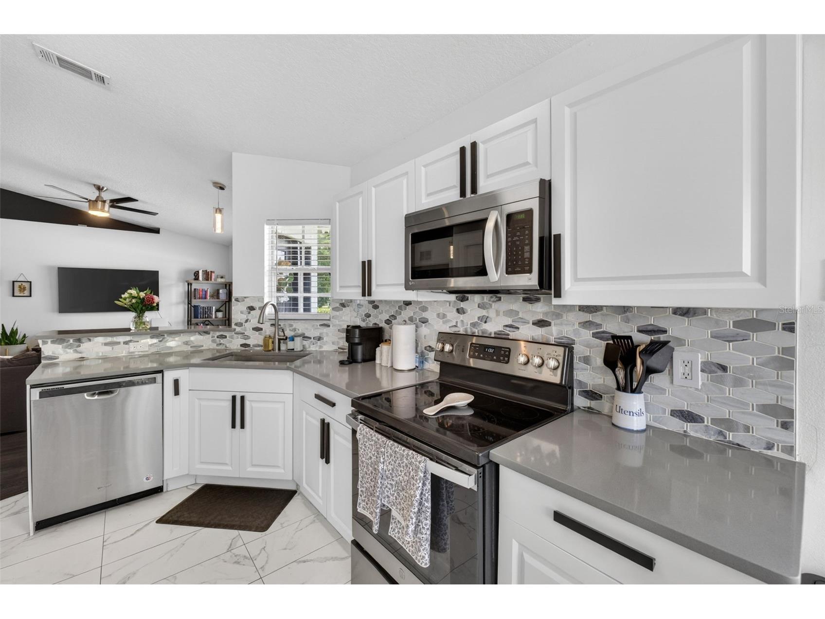 2303 Northern Leaf Street Orlando FL 32817 TB8512093 image16