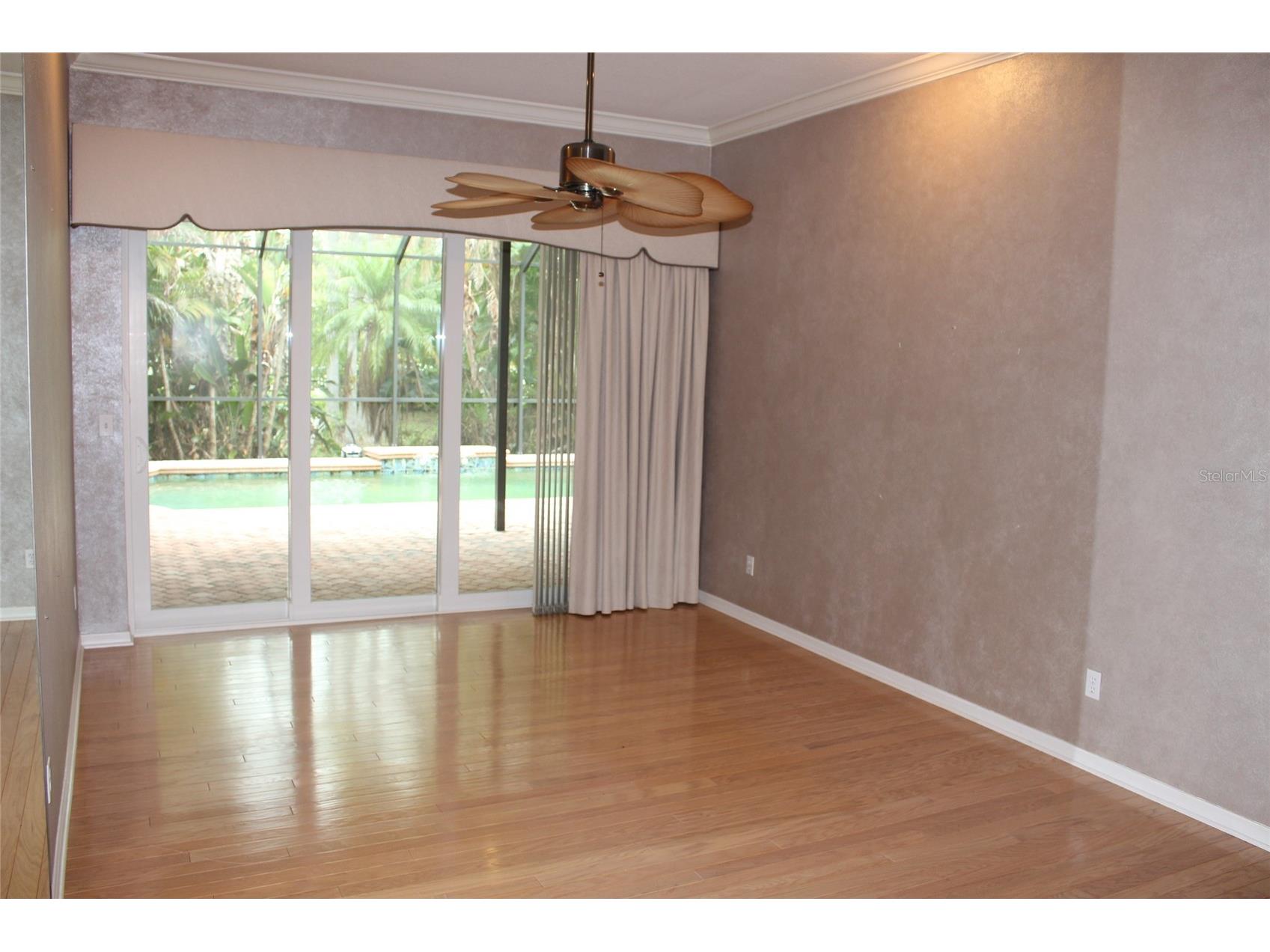 2303 Oxford Court Safety Harbor FL 34695 TB8477705 image10