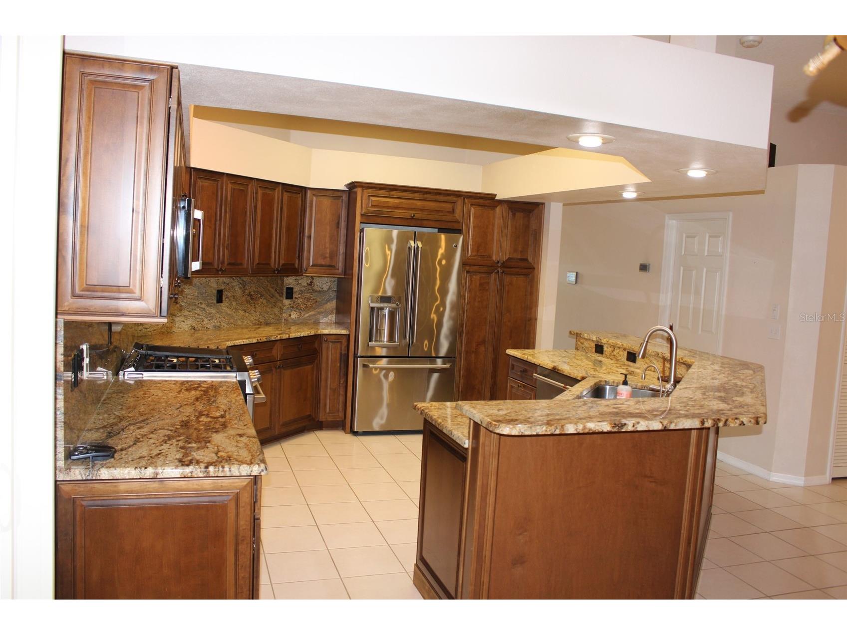 2303 Oxford Court Safety Harbor FL 34695 TB8477705 image17