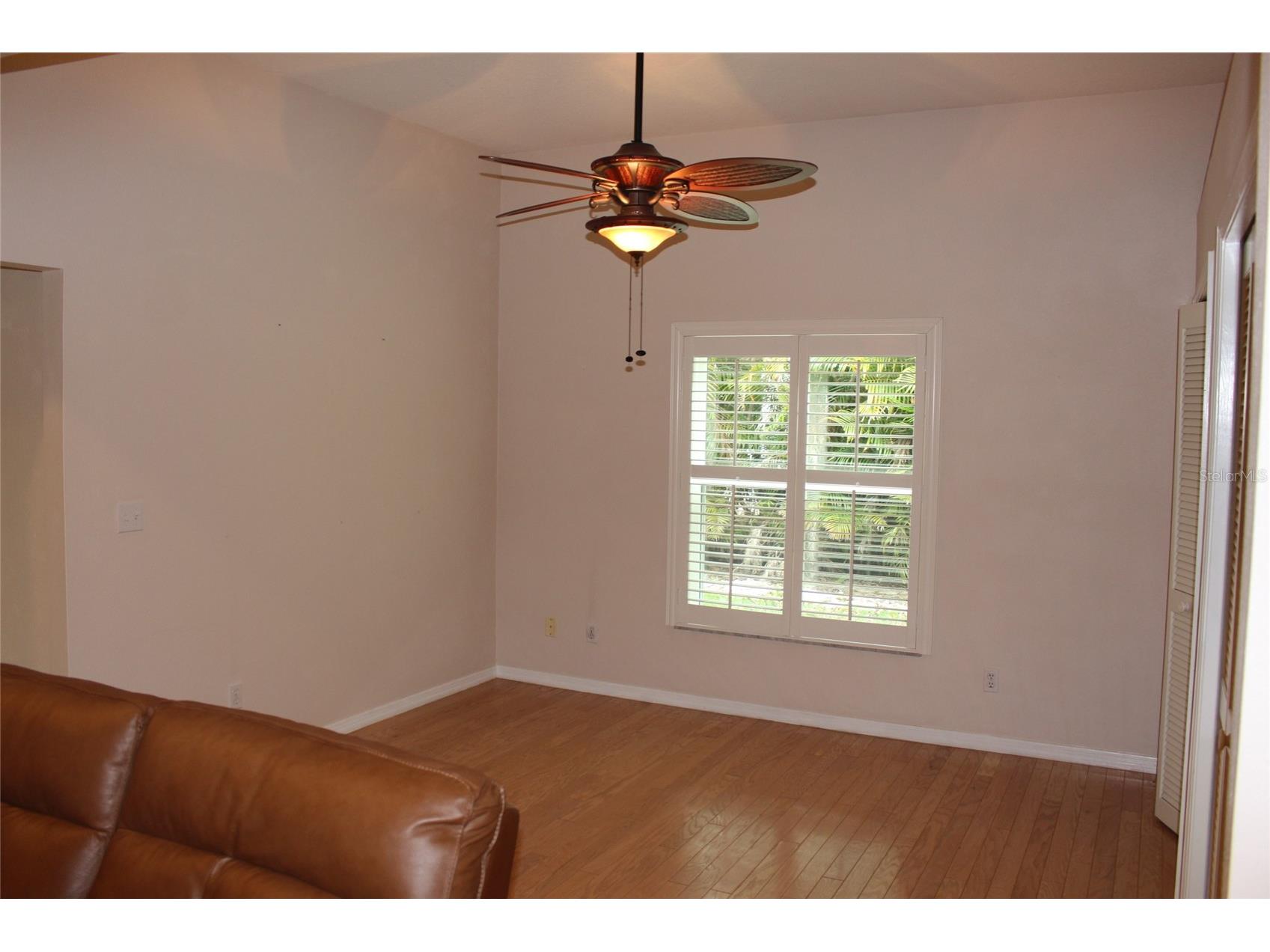 2303 Oxford Court Safety Harbor FL 34695 TB8477705 image28