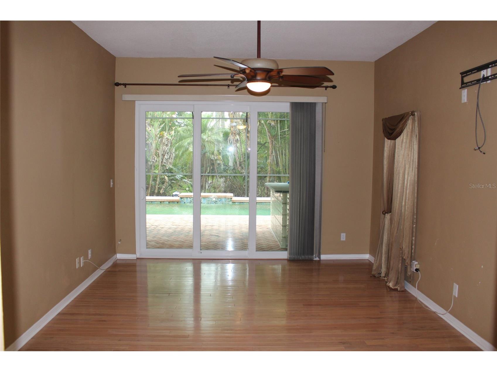 2303 Oxford Court Safety Harbor FL 34695 TB8477705 image32