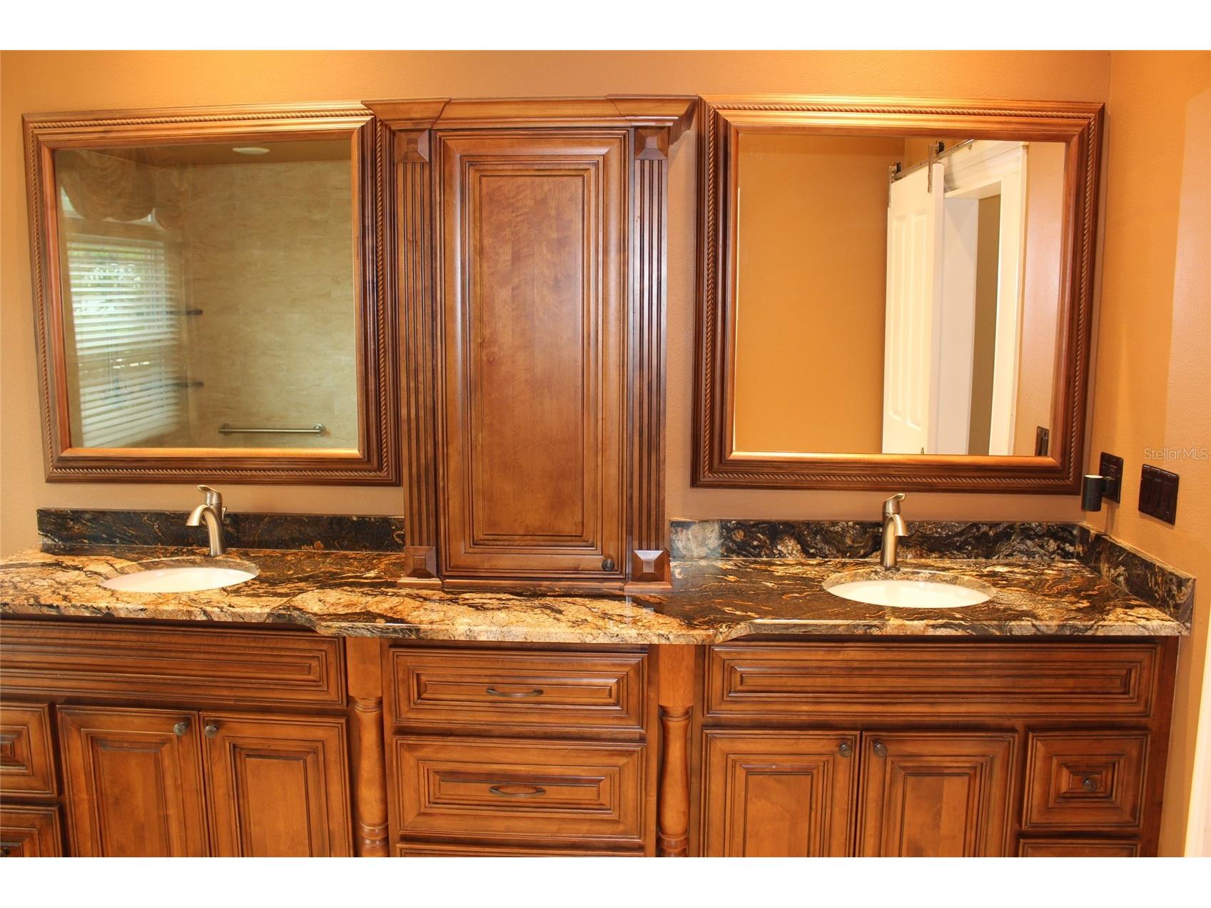 2303 Oxford Court Safety Harbor FL 34695 TB8477705 image37