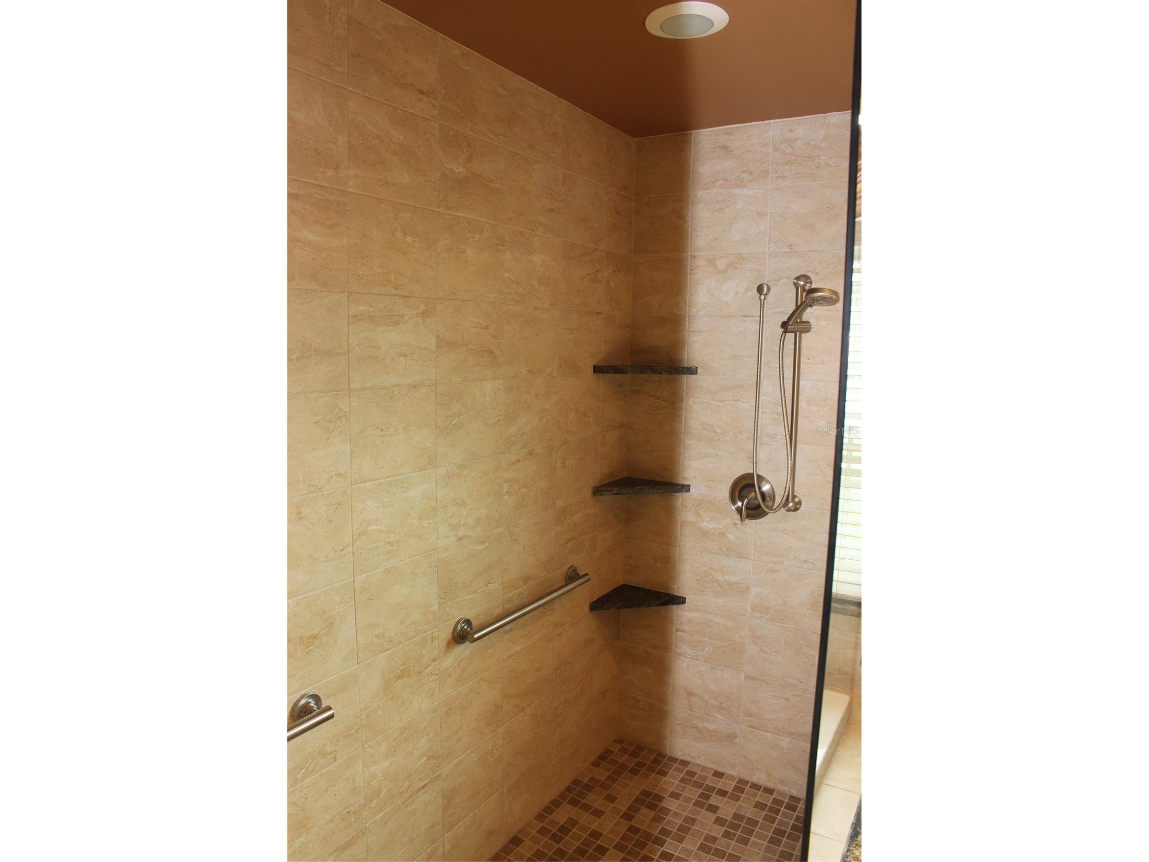 2303 Oxford Court Safety Harbor FL 34695 TB8477705 image38