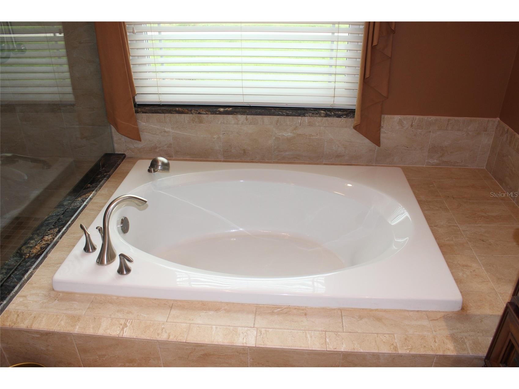 2303 Oxford Court Safety Harbor FL 34695 TB8477705 image41