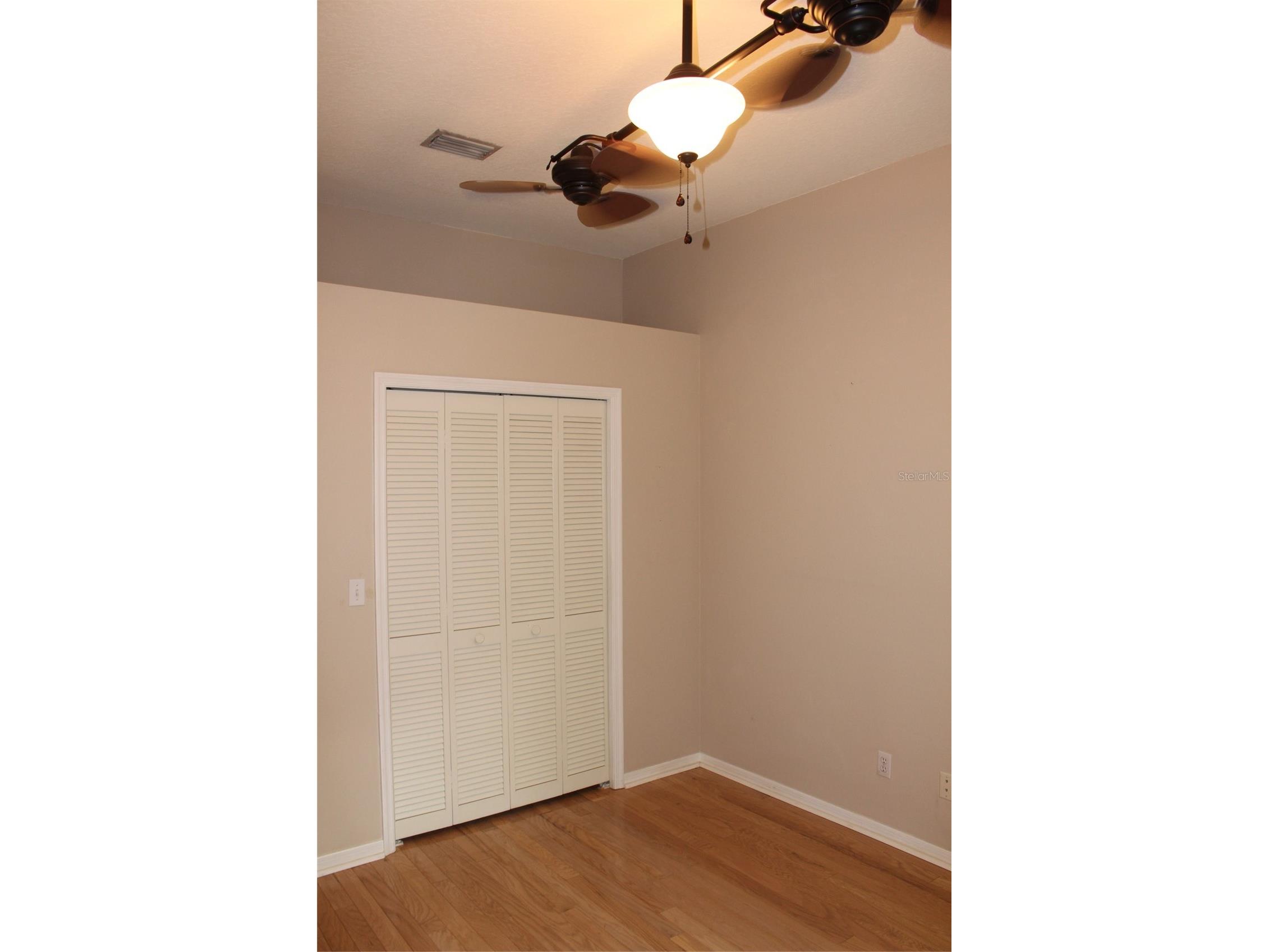 2303 Oxford Court Safety Harbor FL 34695 TB8477705 image47