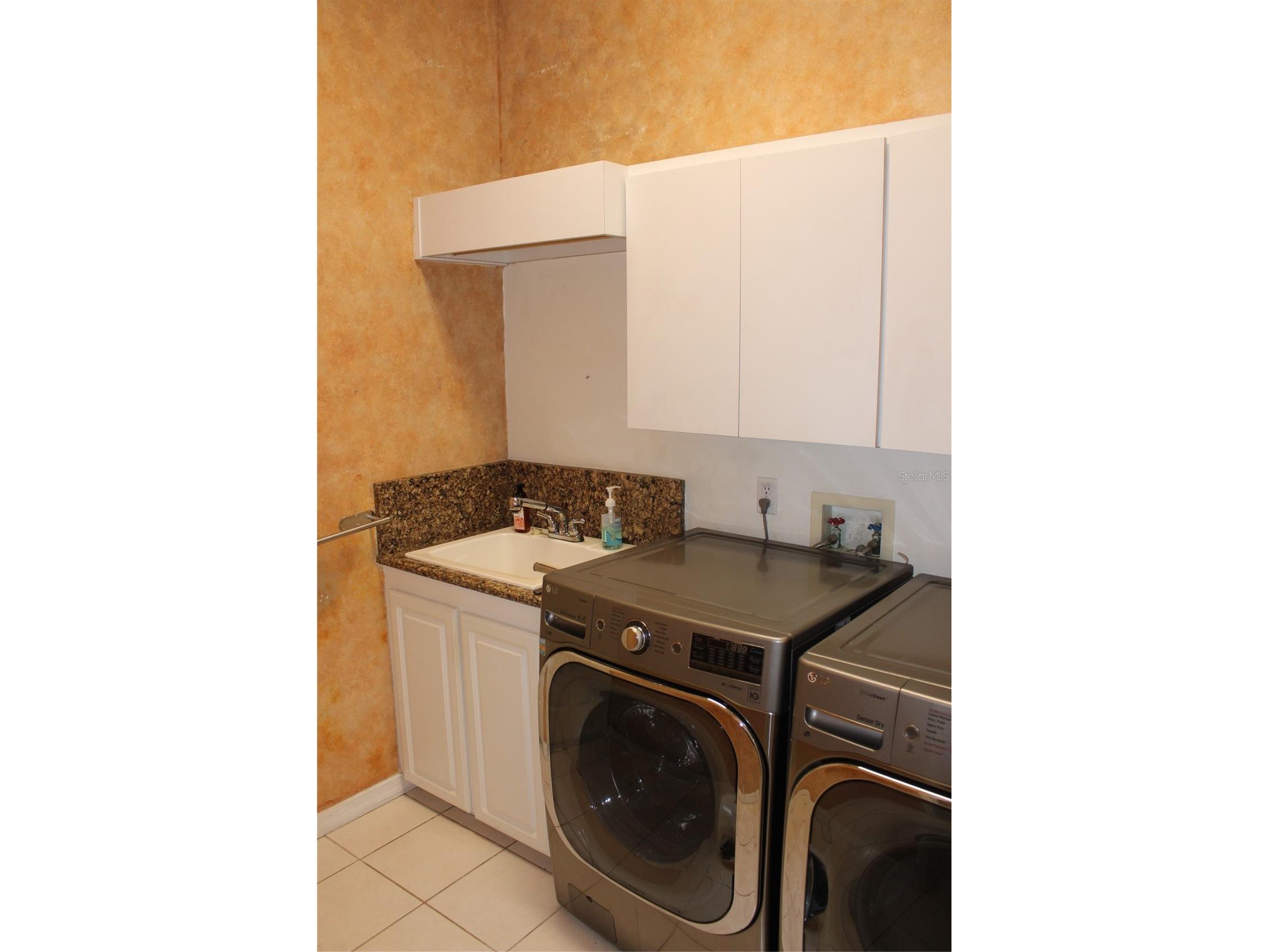 2303 Oxford Court Safety Harbor FL 34695 TB8477705 image65