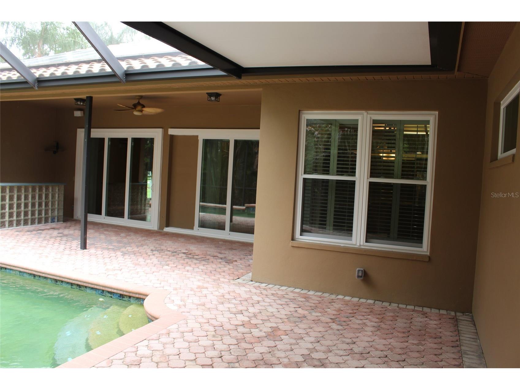 2303 Oxford Court Safety Harbor FL 34695 TB8477705 image72