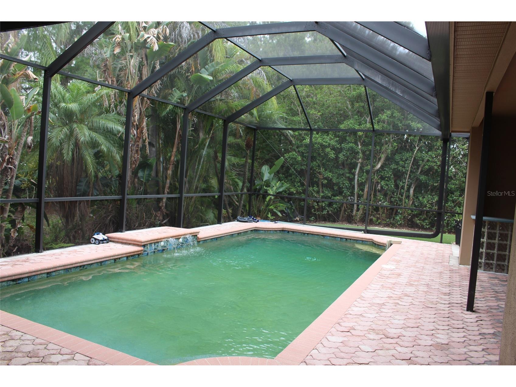 2303 Oxford Court Safety Harbor FL 34695 TB8477705 image74