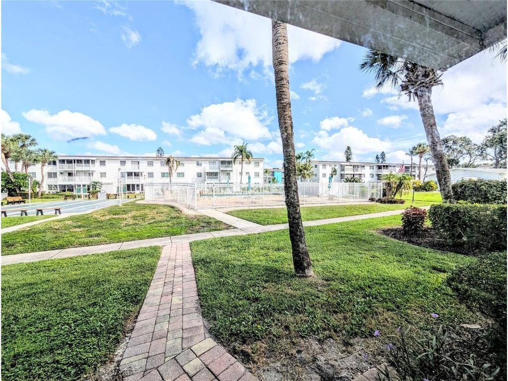 2303 Sunset Drive #H7 Bradenton FL 34207 A4667560 image26
