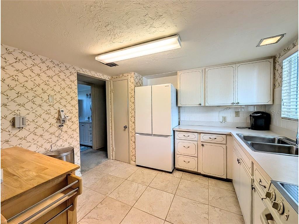 2303 Sunset Drive #H7 Bradenton FL 34207 A4667560 image4