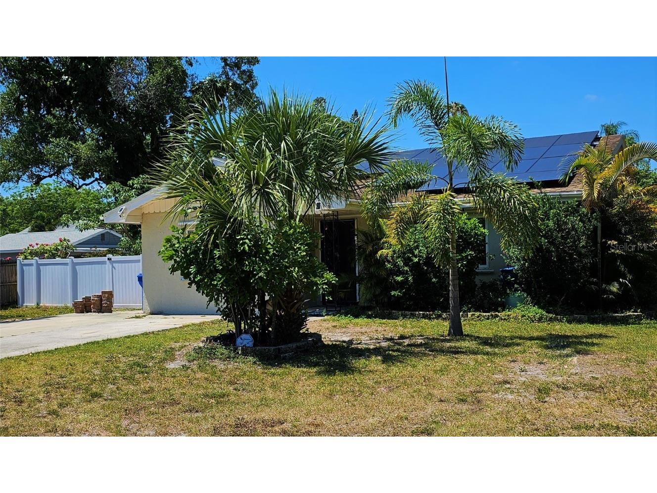 2304 19th Avenue W Bradenton FL 34205 A4570940 image1