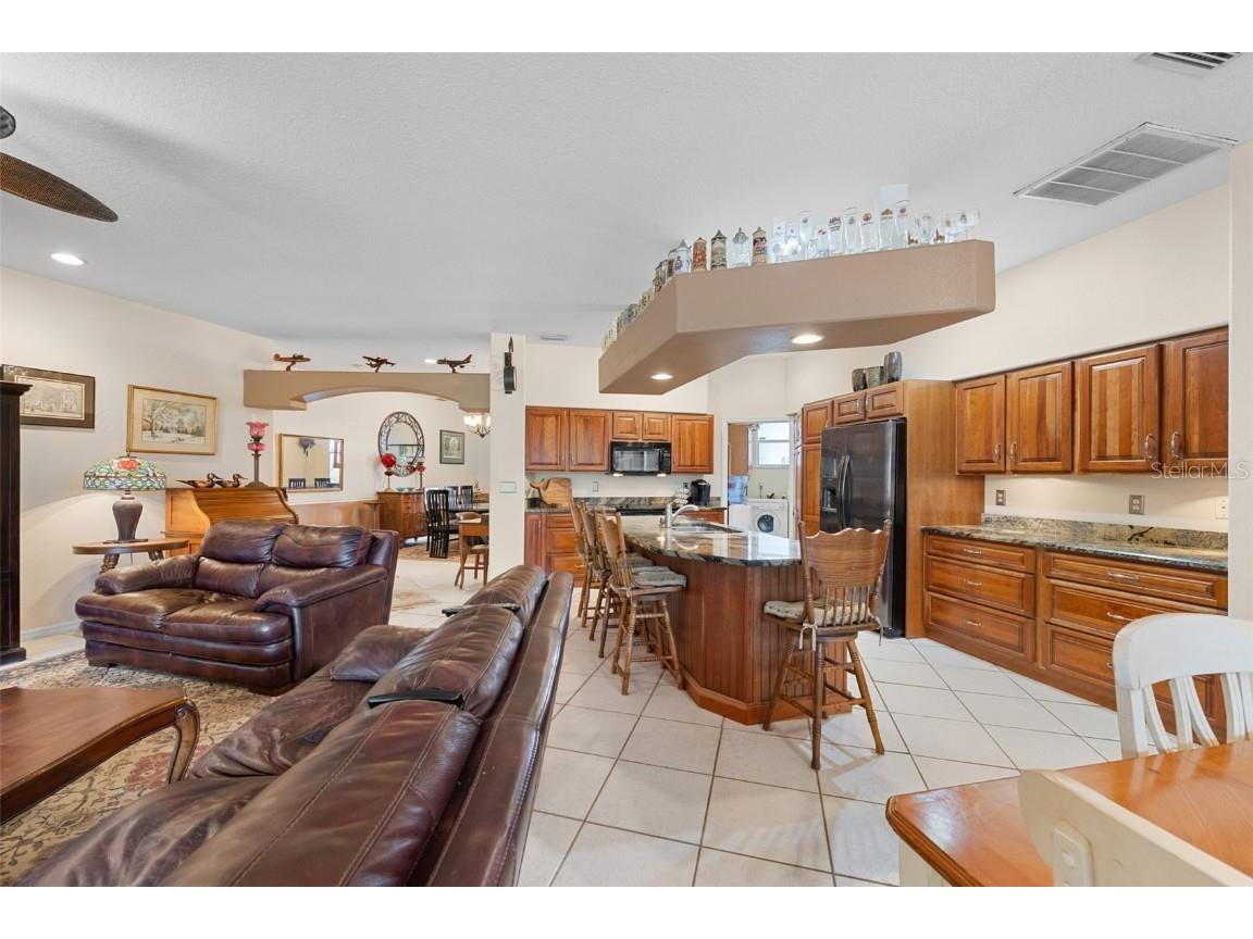 2304 89th Street NW Bradenton FL 34209 A4671361 image10