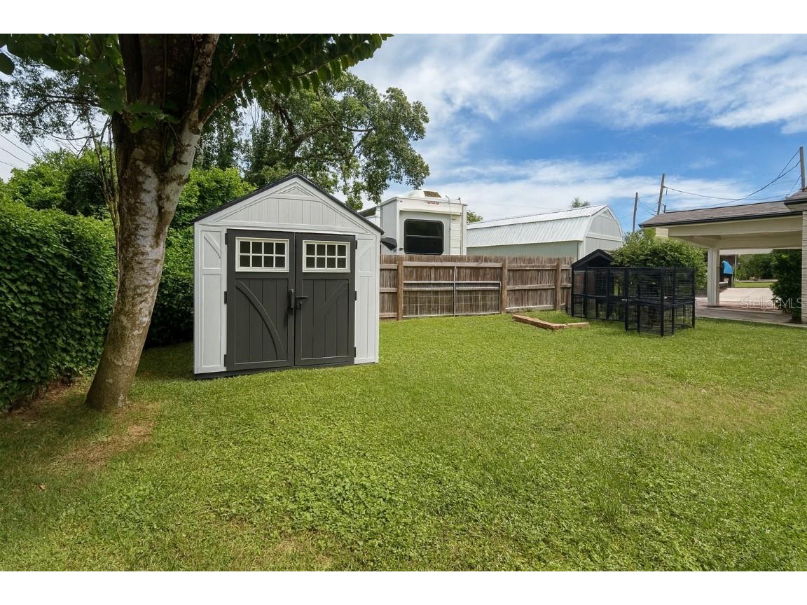 2304 Country Club Road Eustis FL 32726 G5101307 image10