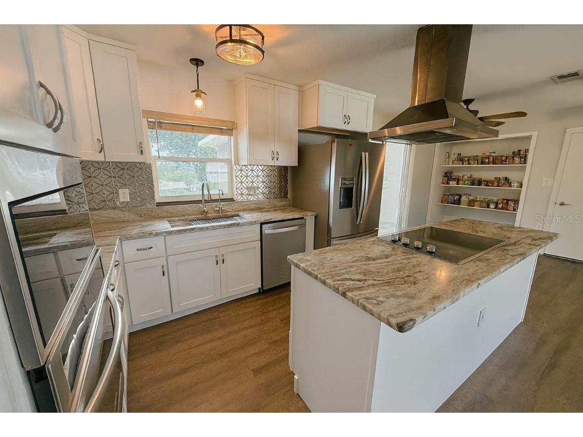 2304 Country Club Road Eustis FL 32726 G5101307 image13