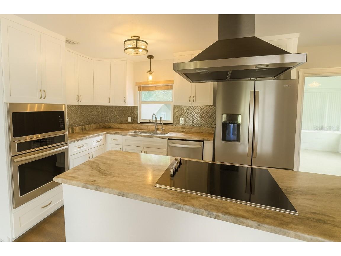 2304 Country Club Road Eustis FL 32726 G5101307 image15