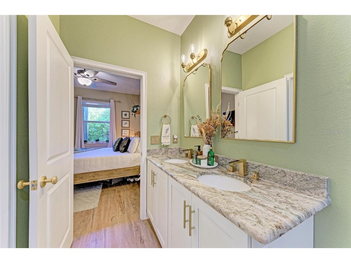 2304 E 22nd Avenue Tampa FL 33605 A4667996 image13