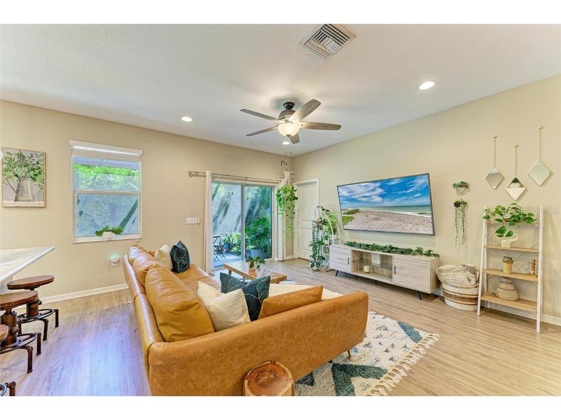 2304 E 22nd Avenue Tampa FL 33605 A4667996 image9