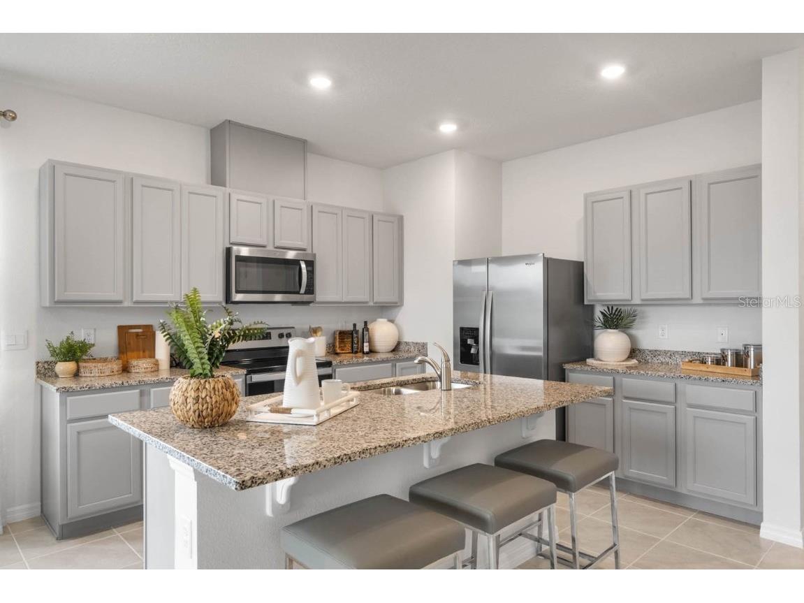 2304 Gifford Drive Davenport FL 33837 O6347137 image9