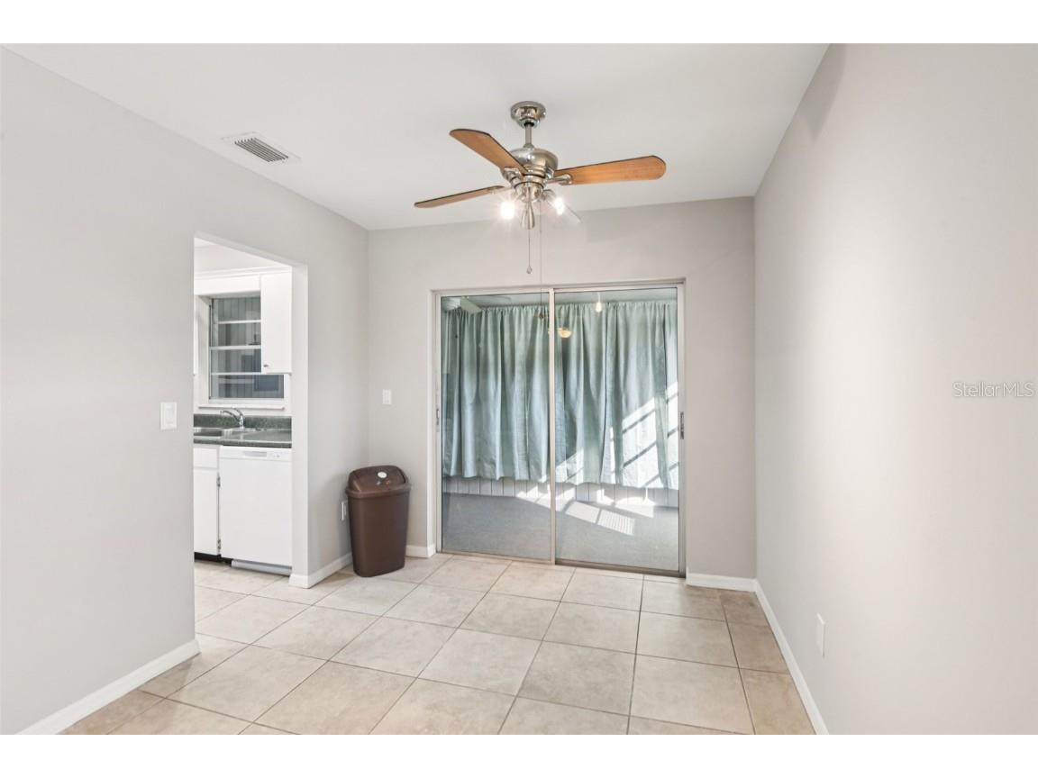 2304 Glenmore Circle #327 Sun City Center FL 33573 TB8419085 image11