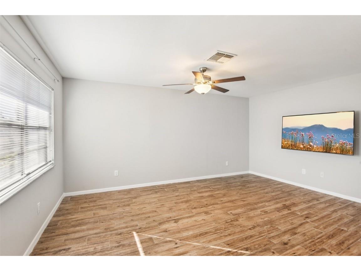 2304 Glenmore Circle #327 Sun City Center FL 33573 TB8419085 image7