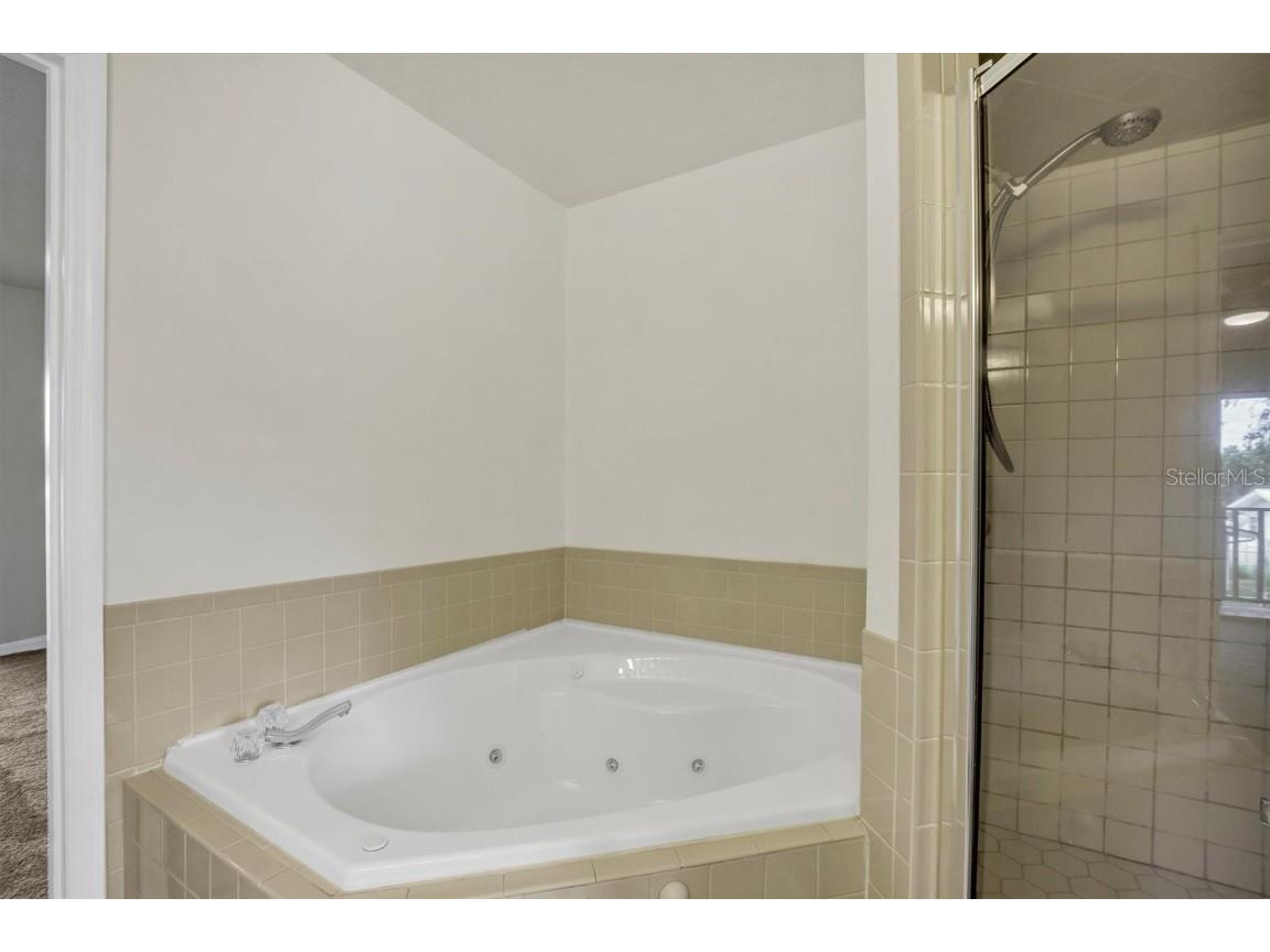 2304 Isle Royale Court SE Winter Haven FL 33880 - LAKE LULU S5135781 image19