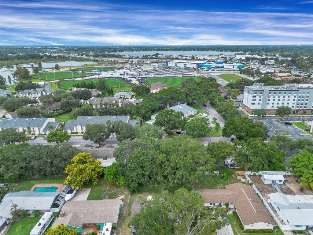 2304 Isle Royale Court SE Winter Haven FL 33880 - LAKE LULU S5135781 image36