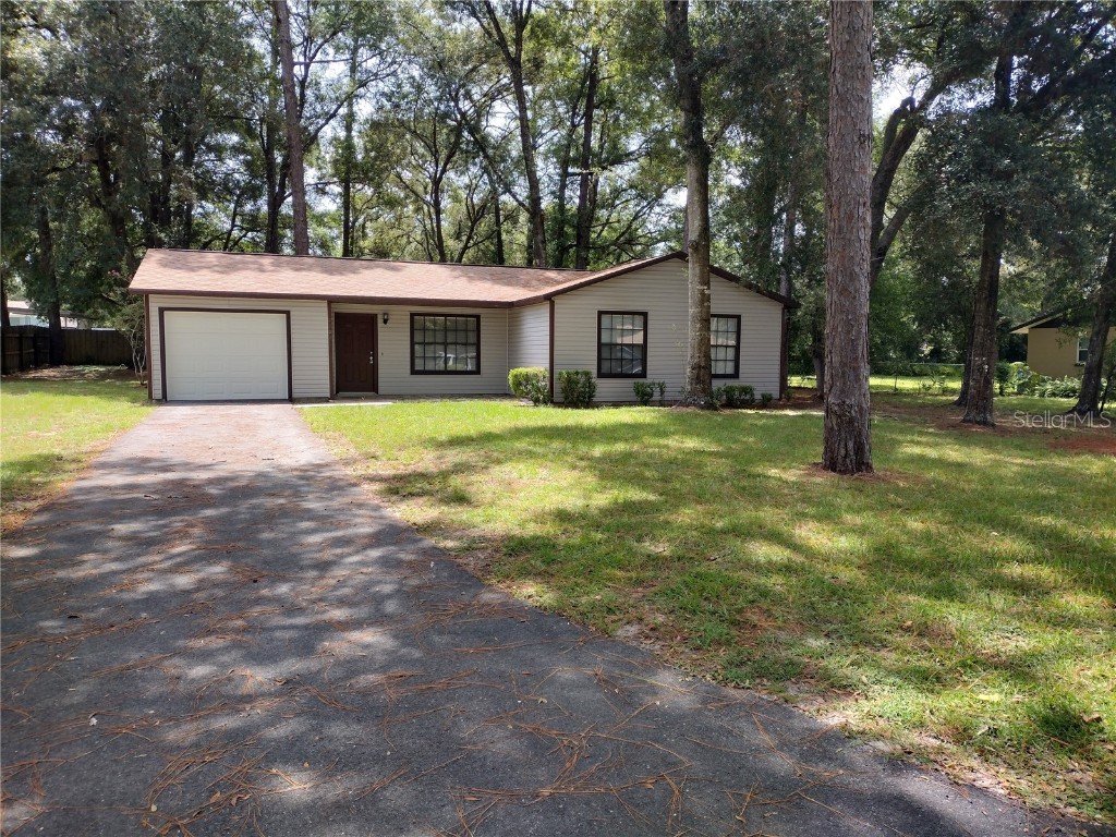 2304 NE 32nd Place Ocala FL 34479 OM663244 image1